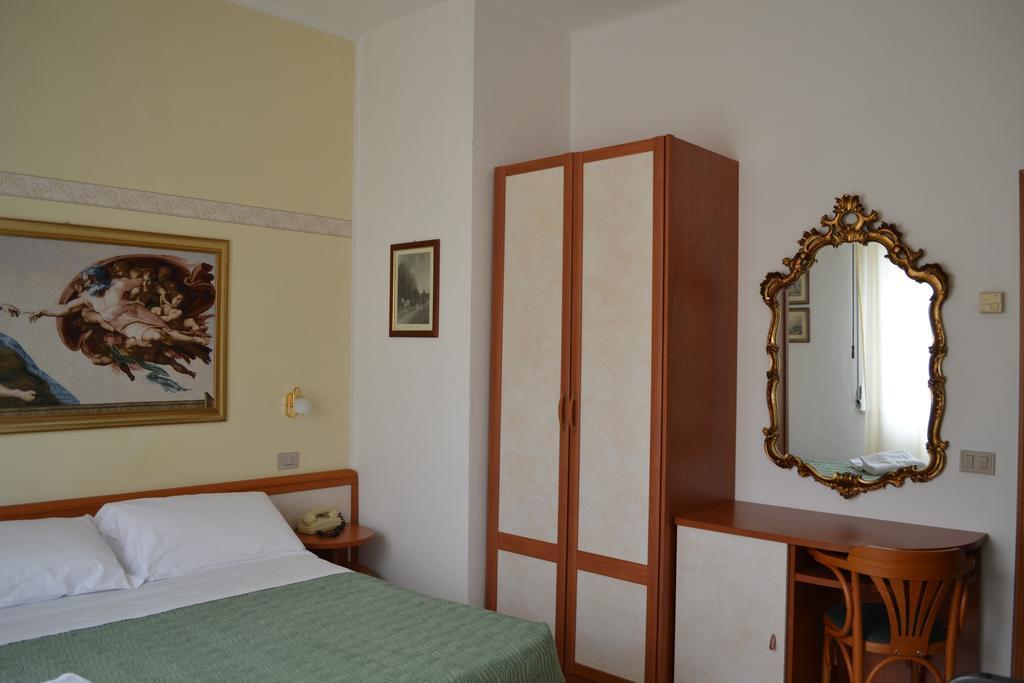 Hotel Parco Fellini Ρίμινι Εξωτερικό φωτογραφία